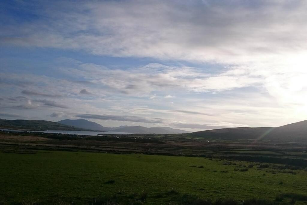 Skellig View Bluebell Rose & The Kerry Cliffs Portmagee Exterior foto