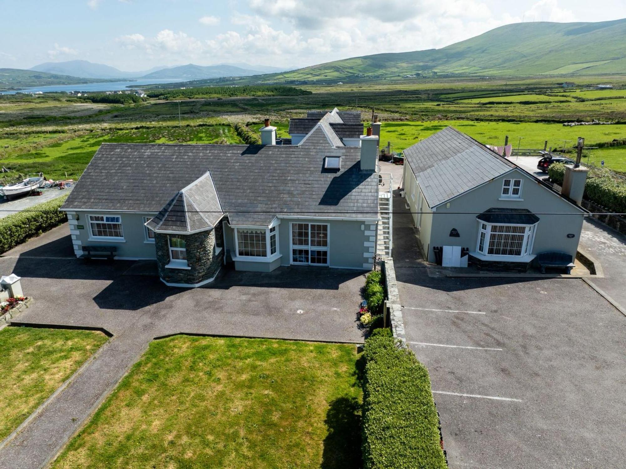 Skellig View Bluebell Rose & The Kerry Cliffs Portmagee Exterior foto